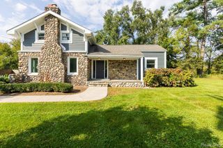 3167 BENSTEIN Road, Commerce Charter Township, MI 48390