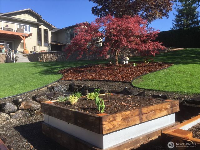 2425 Country Club Road, Walla Walla, WA 99362