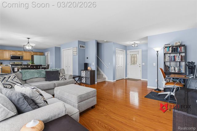 5035 Meadow Crest Circle, Grand Blanc Charter Township, MI 48442