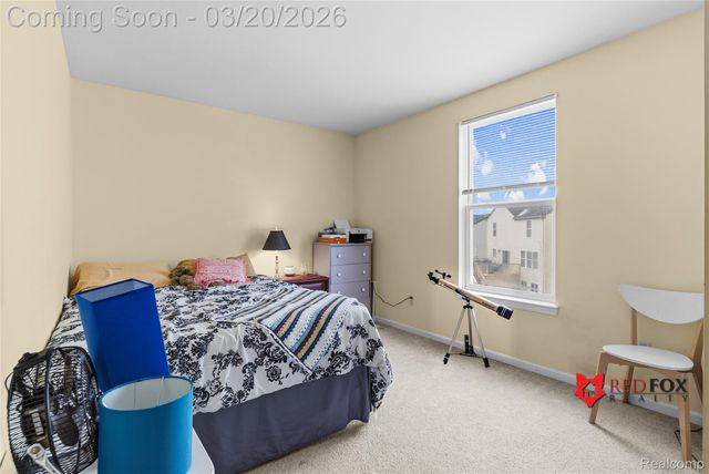 5035 Meadow Crest Circle, Grand Blanc Charter Township, MI 48442