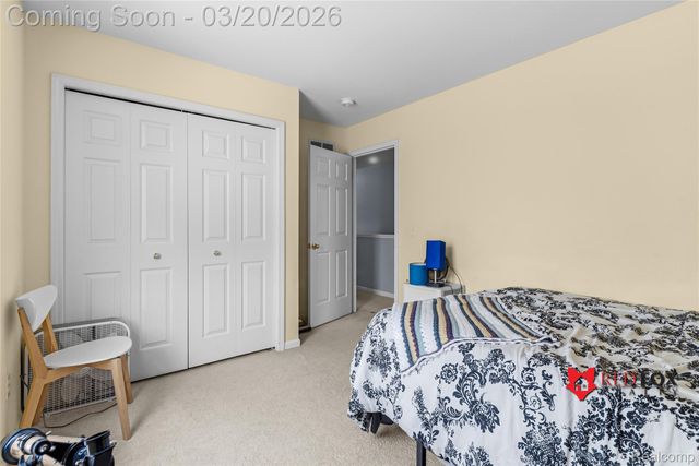 5035 Meadow Crest Circle, Grand Blanc Charter Township, MI 48442
