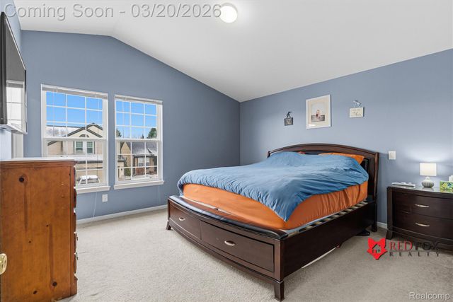 5035 Meadow Crest Circle, Grand Blanc Charter Township, MI 48442