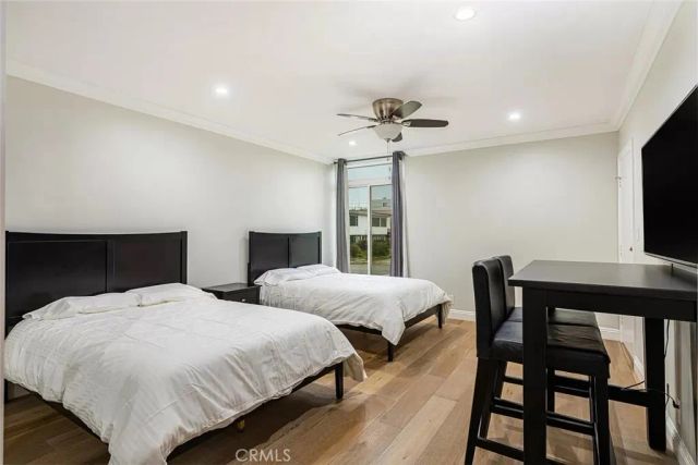 3601 E Ocean, Long Beach, CA 90803