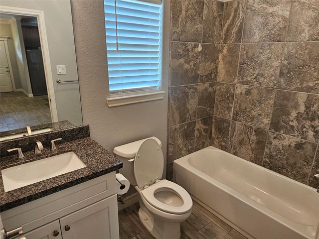 1201 Dutch Street B, Deer Park, TX 77536