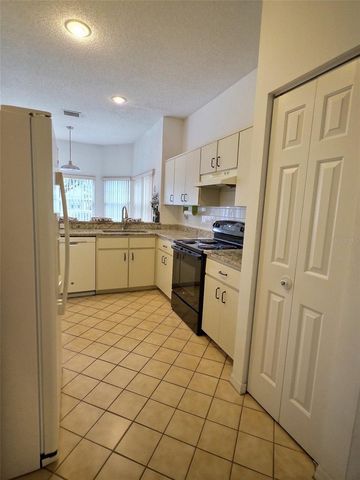 6 MONTAUK COURT, Palm Coast, FL 32164