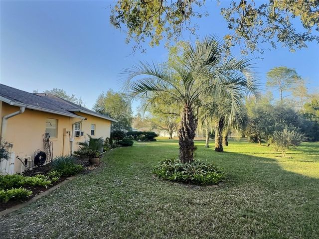 6 MONTAUK COURT, Palm Coast, FL 32164