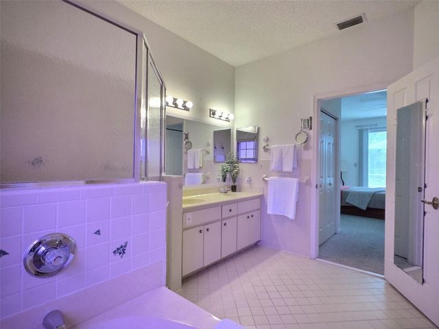 6 MONTAUK COURT, Palm Coast, FL 32164