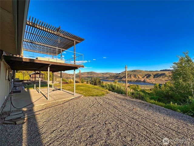 3507 B Hwy 155, Coulee Dam, WA 99116