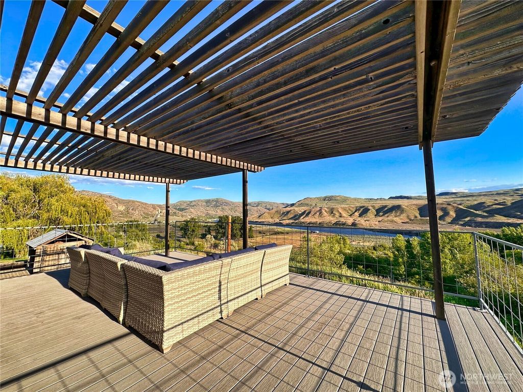 3507 B Hwy 155, Coulee Dam, WA 99116