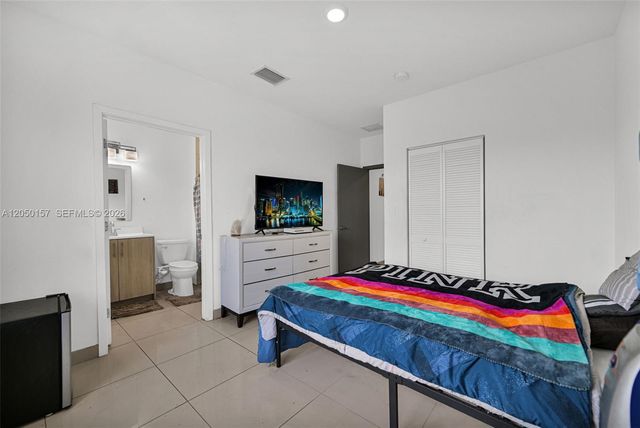 1191 NW 1st St, Florida City, FL 33034