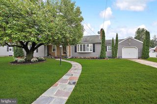 520 RUTGERS AVE, Burlington, NJ 08016