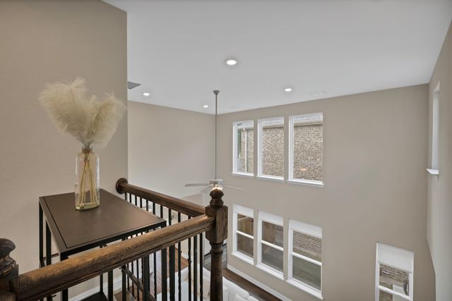758 Creekwater Lane, Garland, TX 75043