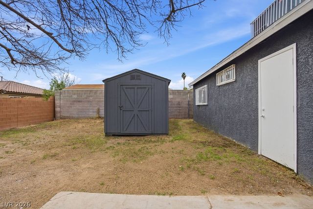 321 Princess Avenue, North Las Vegas, NV 89030