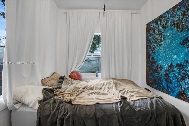 9210 NW 4th Ave, Miami, FL 33150