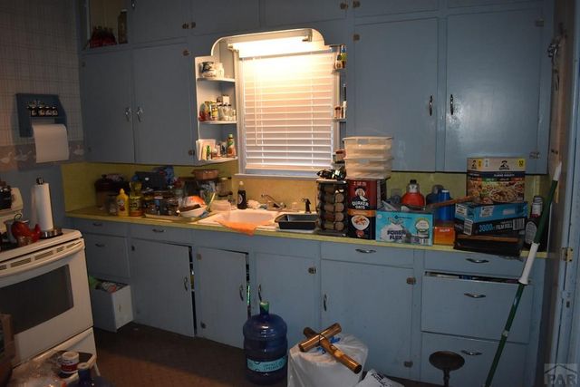 610 S 12th St, Rocky Ford, CO 81067