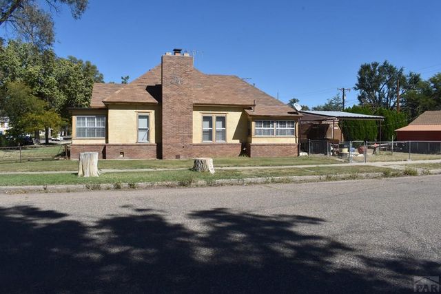 610 S 12th St, Rocky Ford, CO 81067