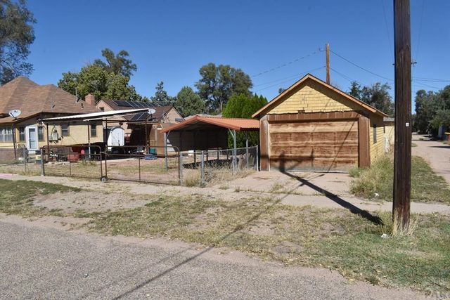 610 S 12th St, Rocky Ford, CO 81067