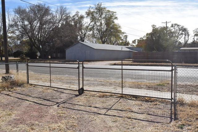 610 S 12th St, Rocky Ford, CO 81067