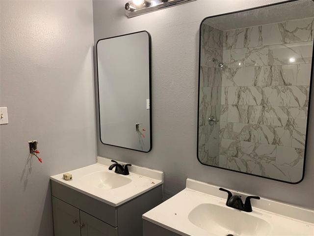 7022 Harpers Drive, Richmond, TX 77469