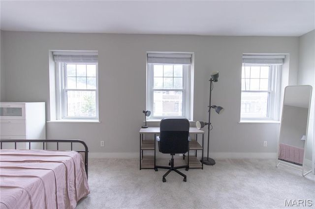 601 Westgate Avenue 601E, St Louis, MO 63130