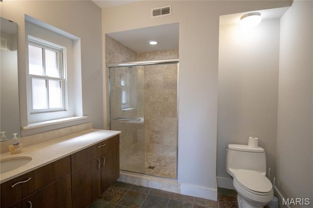 601 Westgate Avenue 601E, St Louis, MO 63130