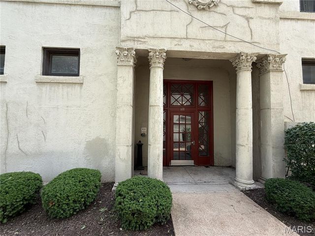 601 Westgate Avenue 601E, St Louis, MO 63130
