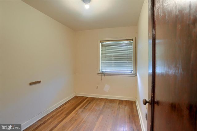 2158 BERRYHILL ST, Harrisburg, PA 17104