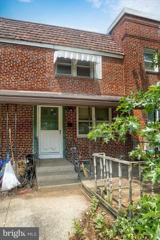 2158 BERRYHILL ST, Harrisburg, PA 17104