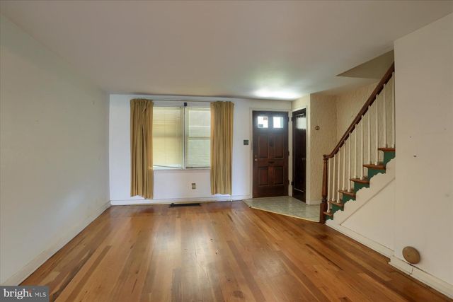 2158 BERRYHILL ST, Harrisburg, PA 17104