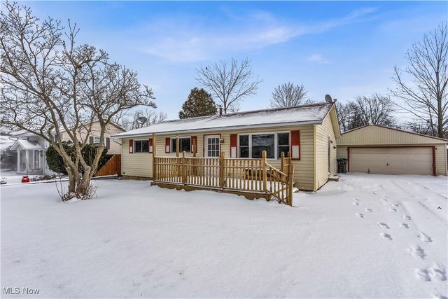 541 Maplewood Avenue, Sheffield Lake, OH 44054