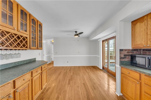 541 Maplewood Avenue, Sheffield Lake, OH 44054