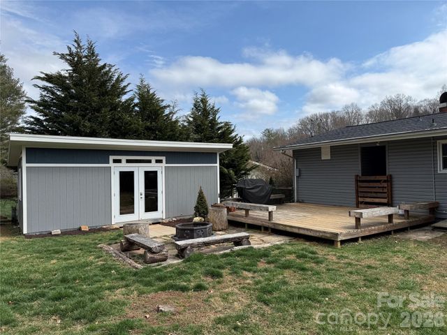 317 Allison Road, Brevard, NC 28712