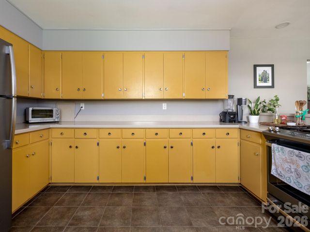 317 Allison Road, Brevard, NC 28712