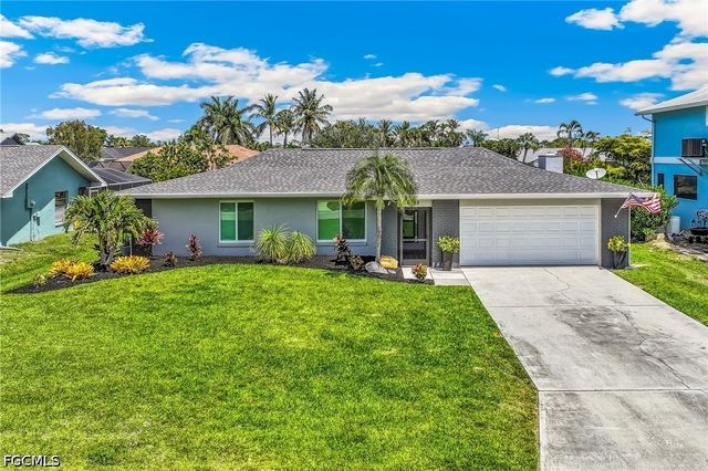 6048 Perthshire LN, Fort Myers, FL 33908
