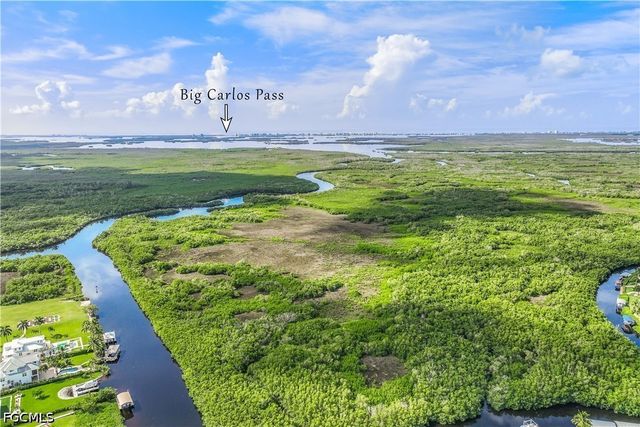 6048 Perthshire LN, Fort Myers, FL 33908