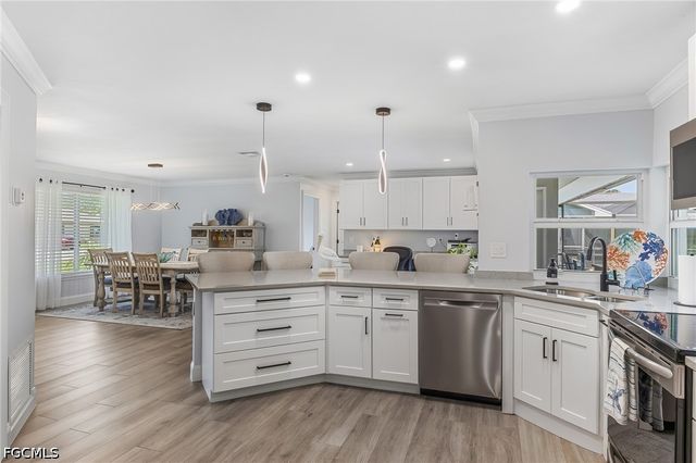 6048 Perthshire LN, Fort Myers, FL 33908