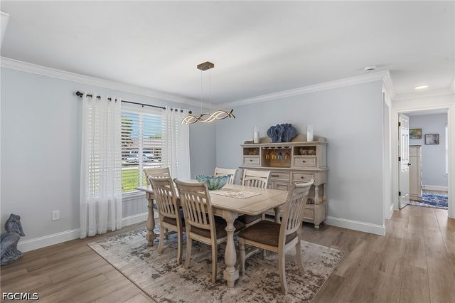 6048 Perthshire LN, Fort Myers, FL 33908