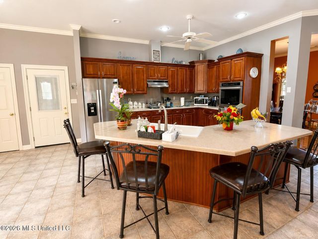 6333 Carson Drive, Olive Branch, MS 38654