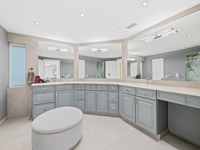 1050 Seminole Dr 2A, Fort Lauderdale, FL 33304