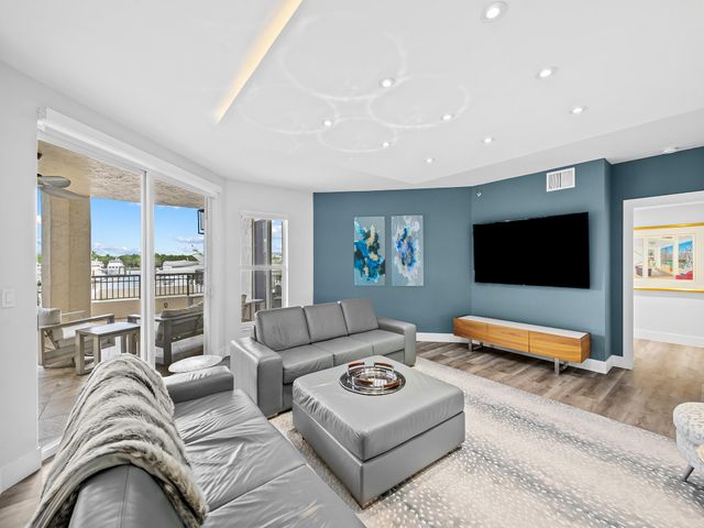 1050 Seminole Dr 2A, Fort Lauderdale, FL 33304