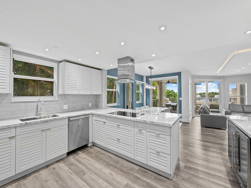 1050 Seminole Dr 2A, Fort Lauderdale, FL 33304