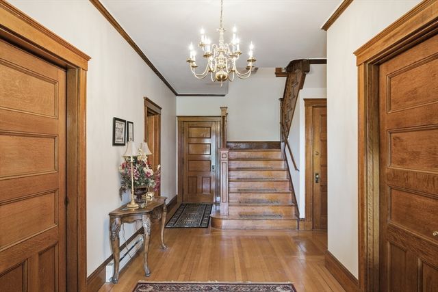28 Highland Ave 4, Somerville, MA 02143