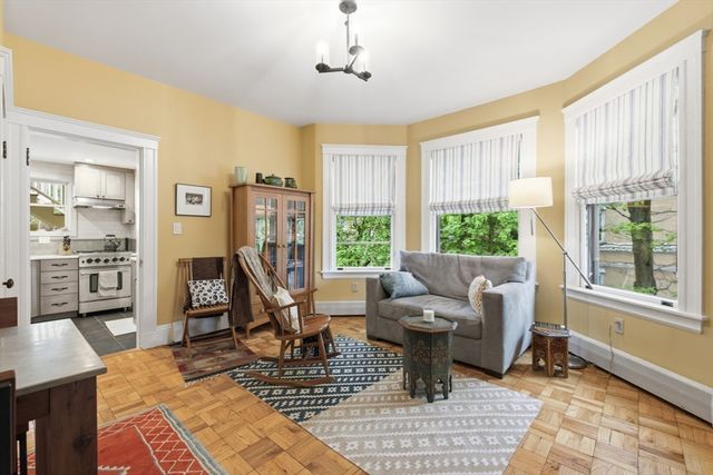 28 Highland Ave 4, Somerville, MA 02143