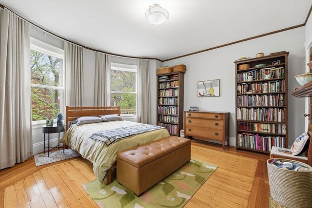 28 Highland Ave 4, Somerville, MA 02143