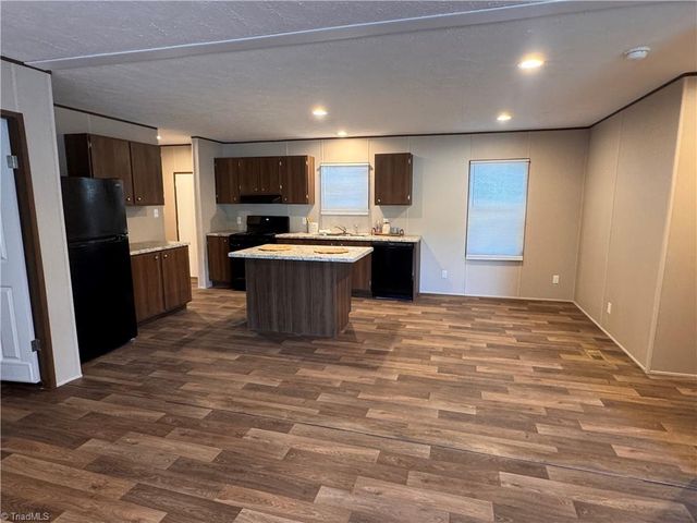 380 Ed Byerly Road, Lexington, NC 27295