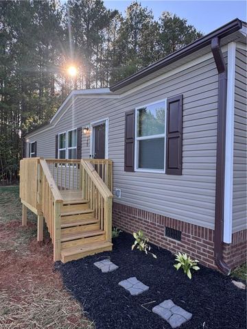380 Ed Byerly Road, Lexington, NC 27295