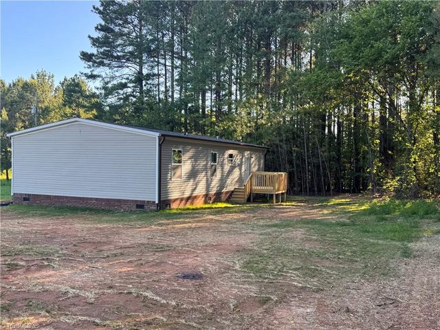 380 Ed Byerly Road, Lexington, NC 27295