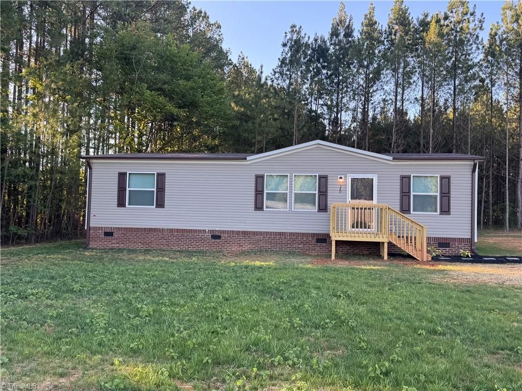 380 Ed Byerly Road, Lexington, NC 27295