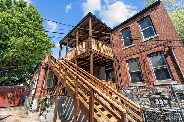 4504 Arsenal Street, St Louis, MO 63116