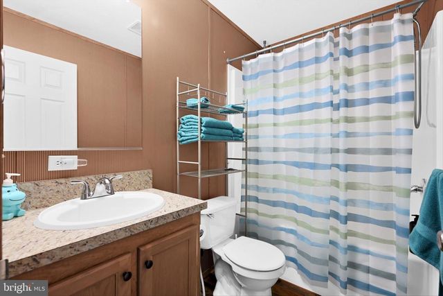 32 OLIVERS PARK DR, Annville, PA 17003